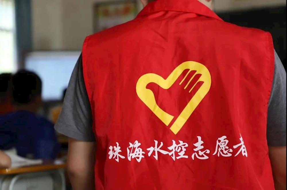 686dc36075ec4df4bfdc8e8b09e7b9df.jpg 686dc36075ec4df4bfdc8e8b09e7b9df.jpg